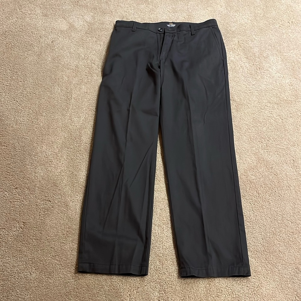 Lee Total Freedom Relaxed Pants 32 x 32